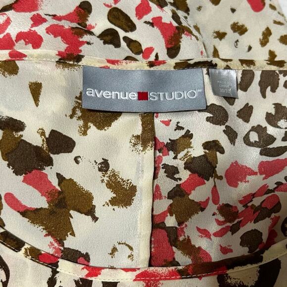 AvenueSTUDIO Womens Poncho Top 30/32 Beige Animal Print Flowy Blouse Boho‎ Chic - Picture 2 of 9
